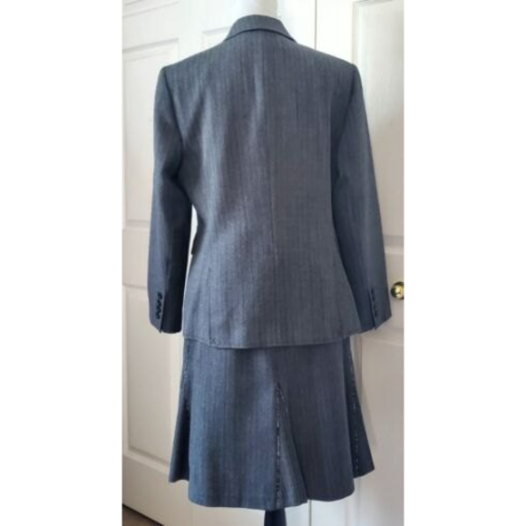 NWT HARVE BENARD  Women 2PC Gray Wool Skirt Suit  10P Skirt 12P Blazer Jacket - Picture 3 of 10